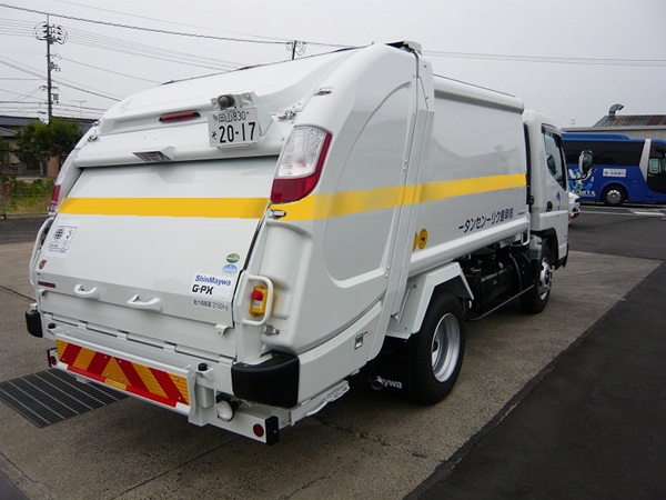 キレイなゴミ収集車
